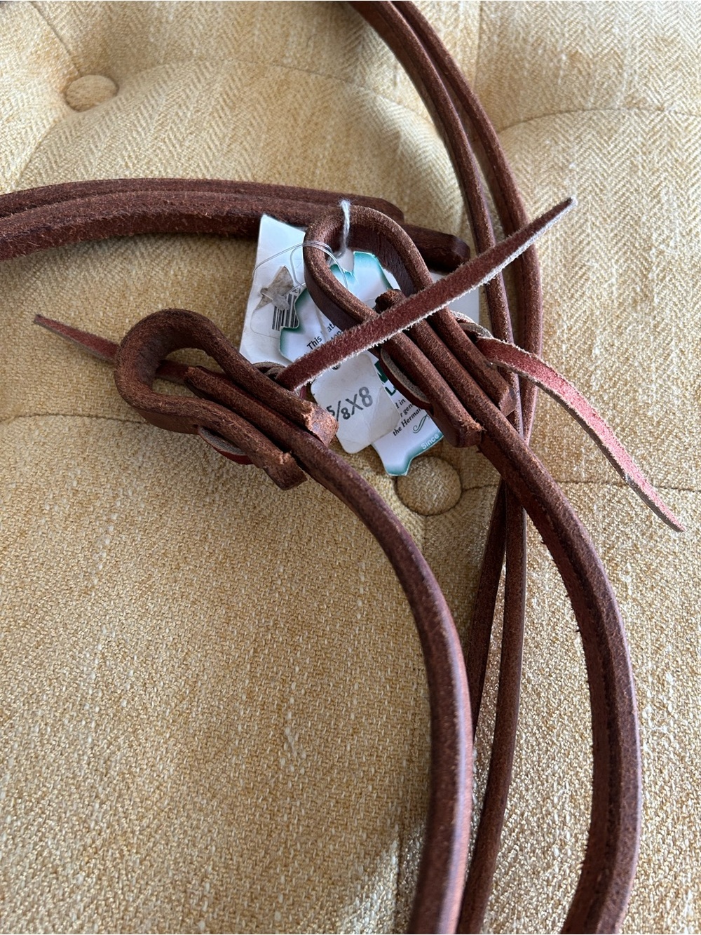 Reins western med brown leather split reins with keeper
RM Tack
5/8” x 8’